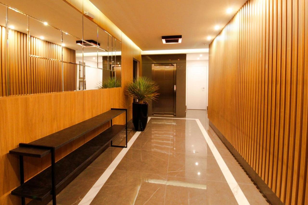 1090 Finamente Decorado 03 Suites Na Praia De Bombinhas Exteriör bild
